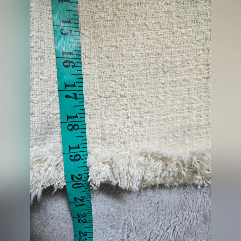 L.K BENNETT LONDON Cream Cottton Tweed Cropped Open Front Jacket With Fringe. 8 - Picture 15 of 16